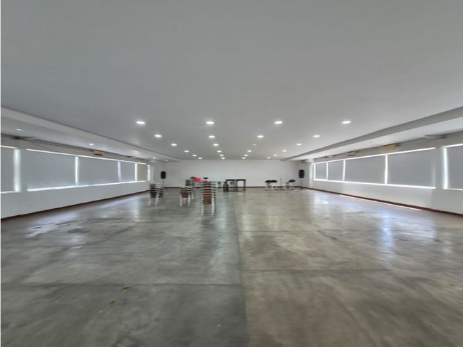 Local en arriendo en Arroyohondo, Yumbo, 396 m² · foto 4 de 12