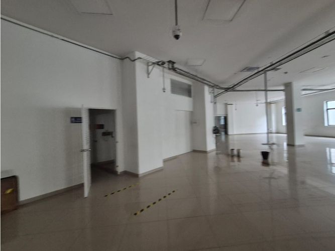 Local en arriendo en Normandia, Cali, 473 m² · foto 22 de 24