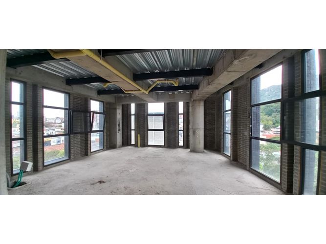 Local en arriendo en Granada, Cali, 160 m² · foto 2 de 24