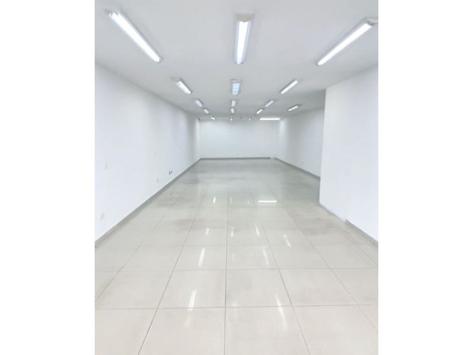 Local en venta en Los Libertadores, Cali, 106 m² · foto 2 de 7