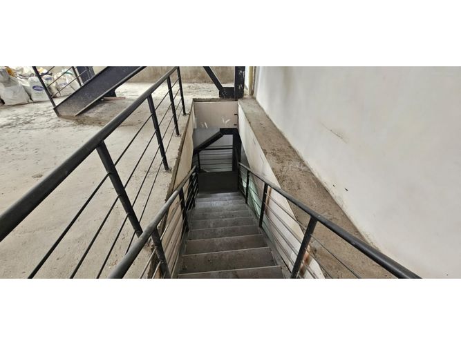 Local en arriendo en El Limonar, Cali, 250 m² · foto 6 de 6