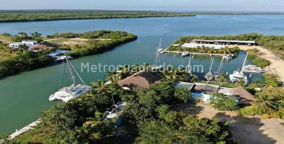 Lote en venta en Barú, Cartagena, 1224 m² · foto 4 de 7