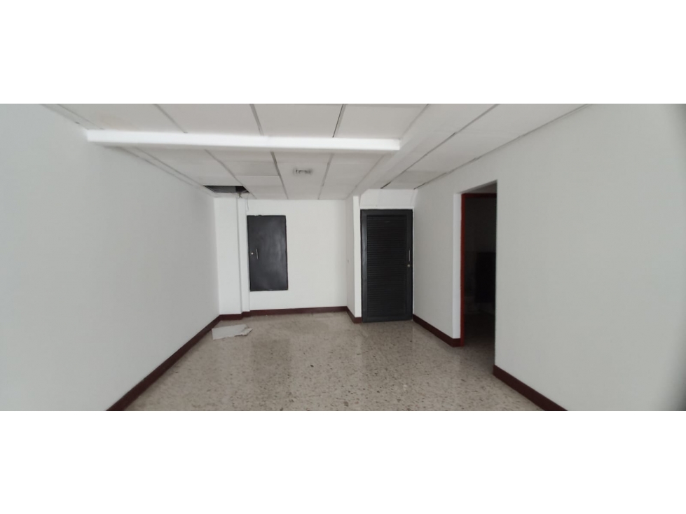 Local en arriendo en Ciudad Capri, Cali, 256 m² · foto 7 de 17