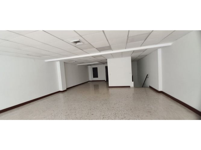 Local en arriendo en Ciudad Capri, Cali, 256 m² · foto 12 de 17