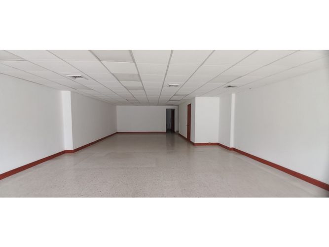 Local en arriendo en Ciudad Capri, Cali, 256 m² · foto 13 de 17