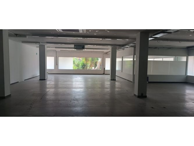 Oficina en arriendo en Salomia, Cali, 477 m² · foto 9 de 18