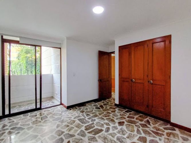 Apartamento de 3 alcobas en arriendo en San Lucas, Medellín, 140 m² · foto 15 de 18