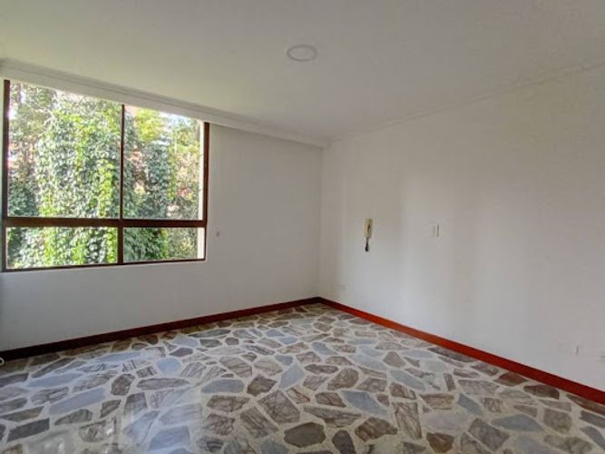 Apartamento de 3 alcobas en arriendo en San Lucas, Medellín, 140 m² · foto 16 de 18