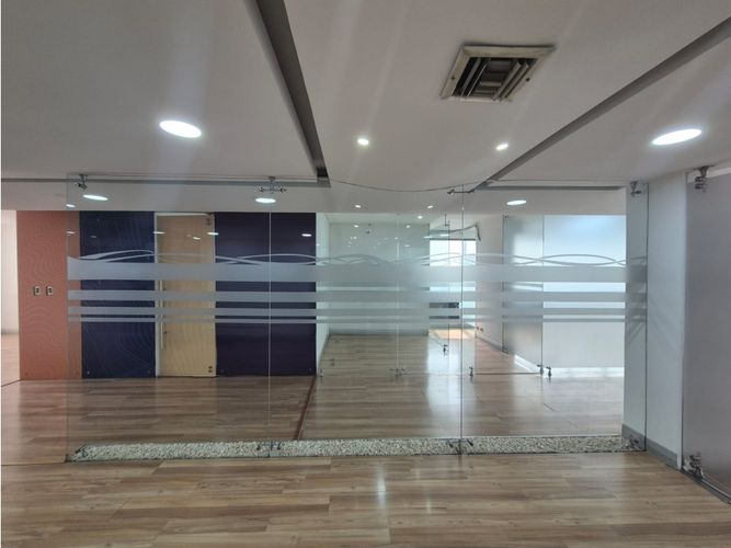 Oficina en arriendo en San Vicente, Cali, 165 m² · foto 9 de 24