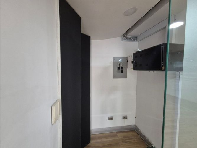 Oficina en arriendo en San Vicente, Cali, 165 m² · foto 10 de 24