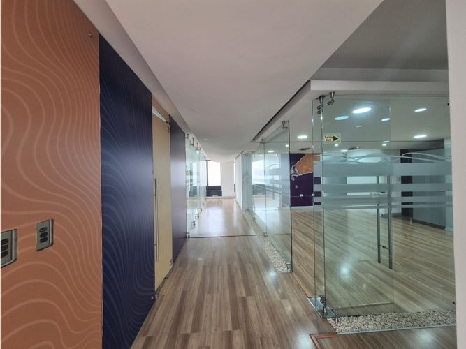 Oficina en arriendo en San Vicente, Cali, 165 m² · foto 16 de 24