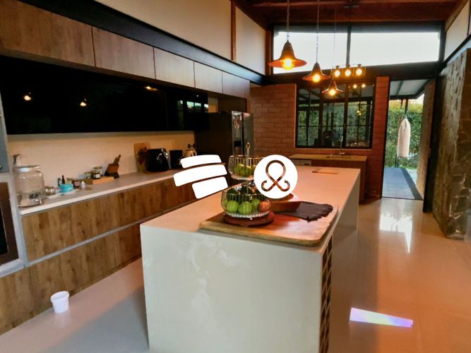 Casa de 3 alcobas en venta en Loma Del Escobero, El Retiro, 1984 m² · foto 10 de 24