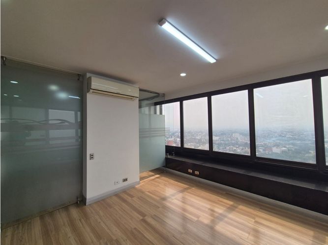 Oficina en arriendo en San Vicente, Cali, 165 m² · foto 18 de 24