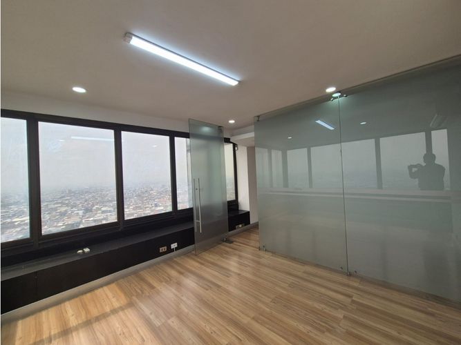 Oficina en arriendo en San Vicente, Cali, 165 m² · foto 22 de 24