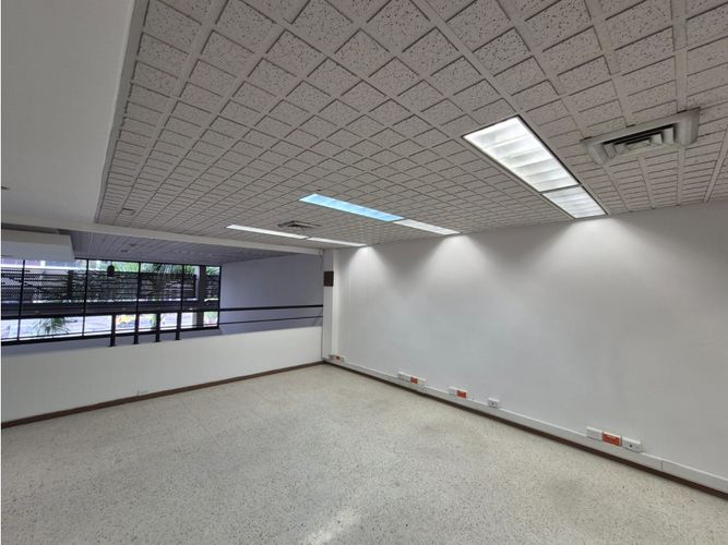 Oficina en arriendo en La Flora, Cali, 430 m² · foto 7 de 22