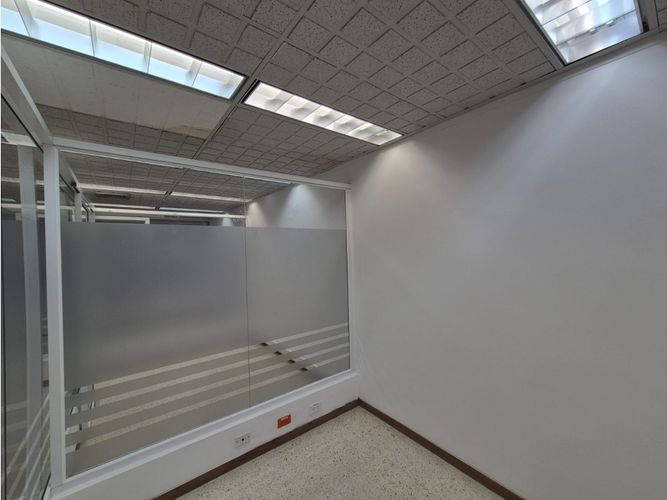 Oficina en arriendo en La Flora, Cali, 430 m² · foto 19 de 22