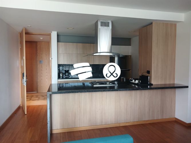 Apartamento de 1 alcoba en venta en El Tesoro, Medellín, 77 m² · foto 3 de 9