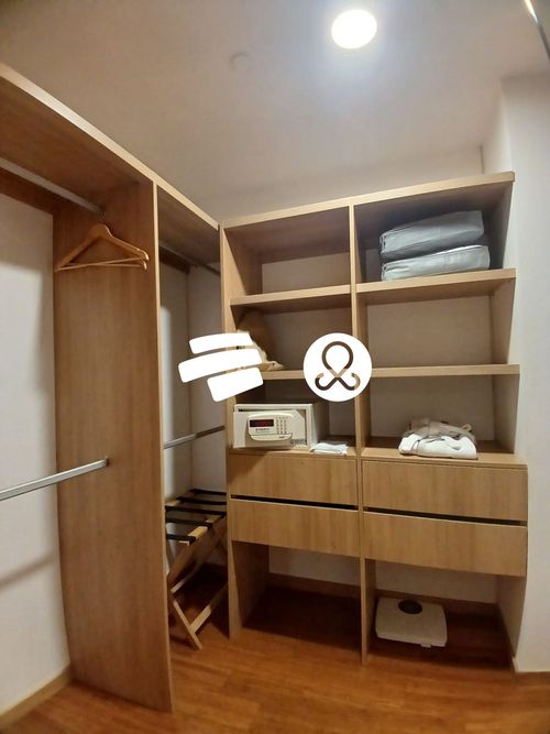 Apartamento de 1 alcoba en venta en El Tesoro, Medellín, 77 m² · foto 7 de 9