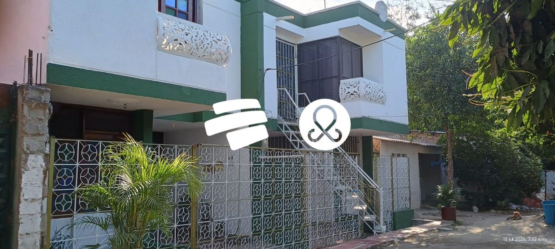 Casa de 3 alcobas en venta en Los Cardonales, Santa Marta, 128 m² · foto 2 de 20