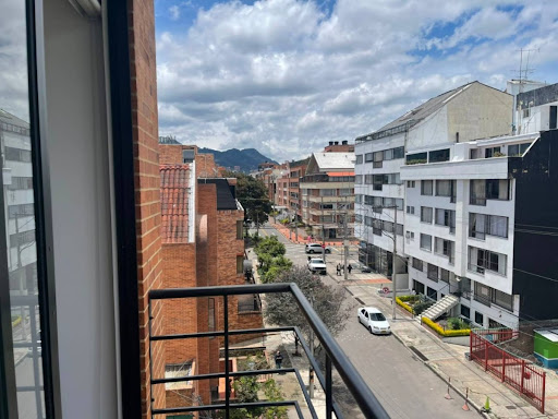 Apartamento en venta en Santa Barbara Central, Bogotá · foto 8 de 24
