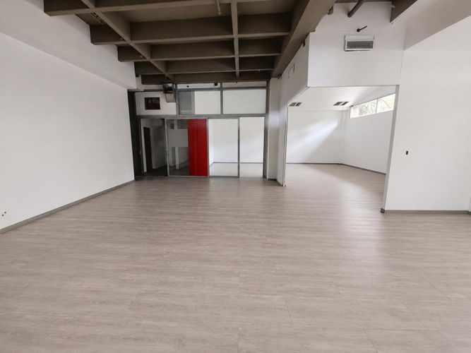 Local en arriendo en Patio Bonito, Medellín, 200 m² · foto 10 de 14
