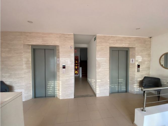 Apartamento de 4 alcobas en venta en Los Cambulos, Cali, 144 m² · foto 11 de 24