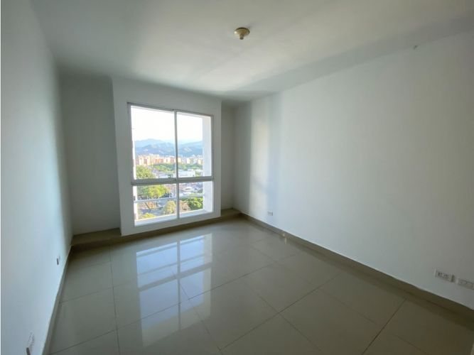 Apartamento de 4 alcobas en venta en Los Cambulos, Cali, 144 m² · foto 15 de 24