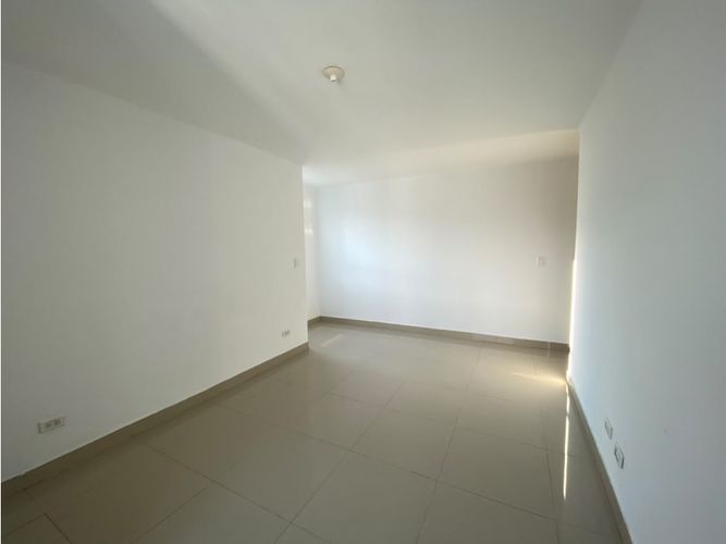 Apartamento de 4 alcobas en venta en Los Cambulos, Cali, 144 m² · foto 24 de 24