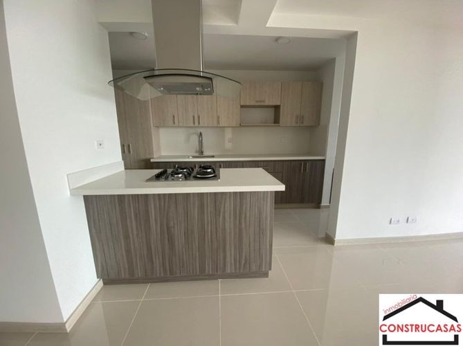 Apartamento de 3 alcobas en venta en Calasanz Parte Alta, Medellín, 100 m² · foto 4 de 18