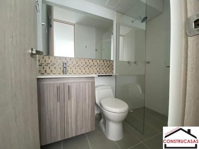 Apartamento de 3 alcobas en venta en Calasanz Parte Alta, Medellín, 100 m² · foto 9 de 18