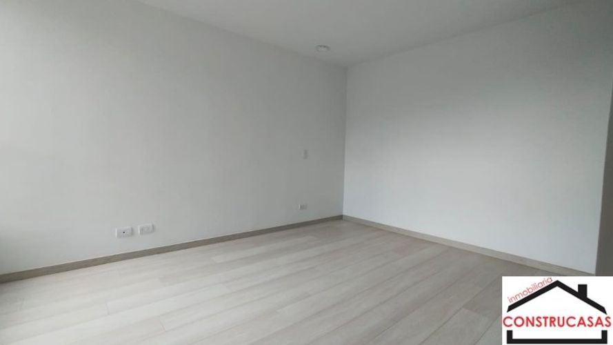 Apartamento de 3 alcobas en venta en Calasanz Parte Alta, Medellín, 100 m² · foto 10 de 18
