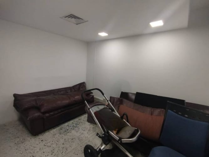 Oficina en arriendo en El Poblado, Medellín, 14 m² · foto 2 de 3
