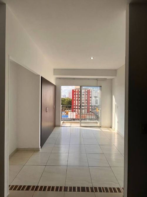 Apartaestudio en venta en Centro, Bucaramanga, 35 m² · foto 3 de 8