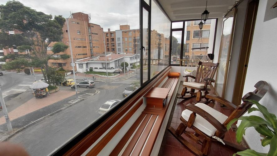 Apartamento de 3 alcobas en venta en Chicó Navarra, Bogotá, 204 m² · foto 23 de 24