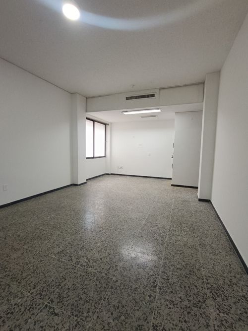 Local en arriendo en Antonia Santos Centro, Bucaramanga, 26 m² · foto 17 de 19