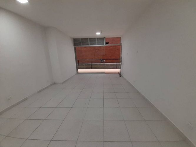 Local en arriendo en Aves Maria, Sabaneta, 31 m² · foto 2 de 11