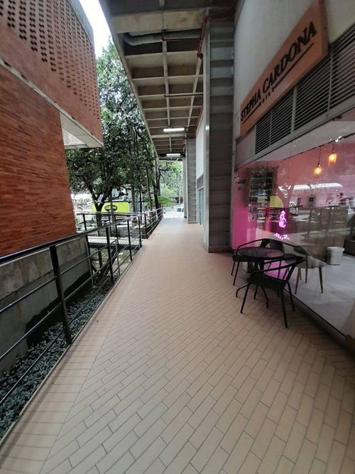 Local en arriendo en Aves Maria, Sabaneta, 31 m² · foto 8 de 11