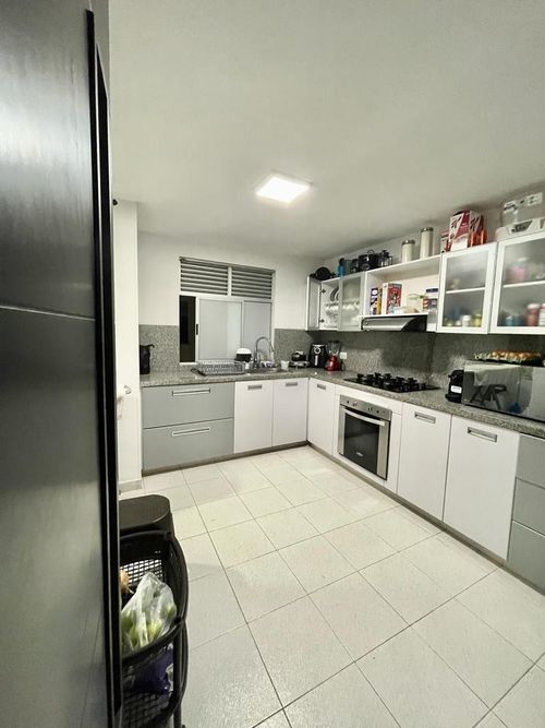 Apartamento de 4 alcobas en venta en El Ingenio, Cali, 134 m² · foto 4 de 13