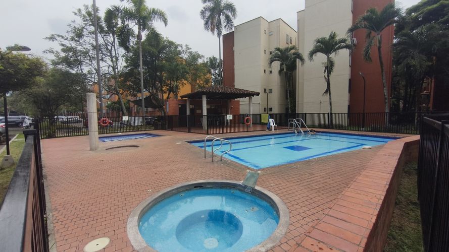 Apartamento en venta en Santa Anita, Cali · foto 2 de 17