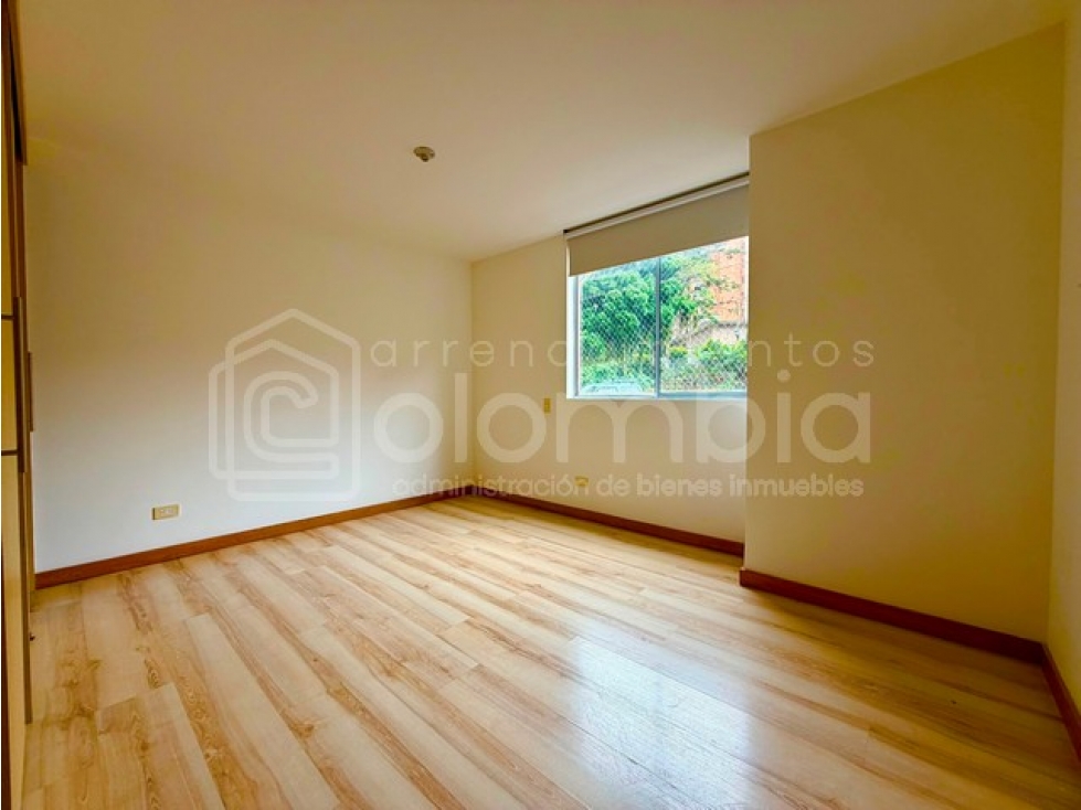 Apartamento en venta en Loma Del Escobero, Envigado · foto 13 de 24
