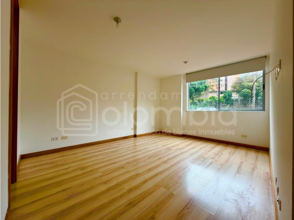 Apartamento en venta en Loma Del Escobero, Envigado · foto 15 de 24