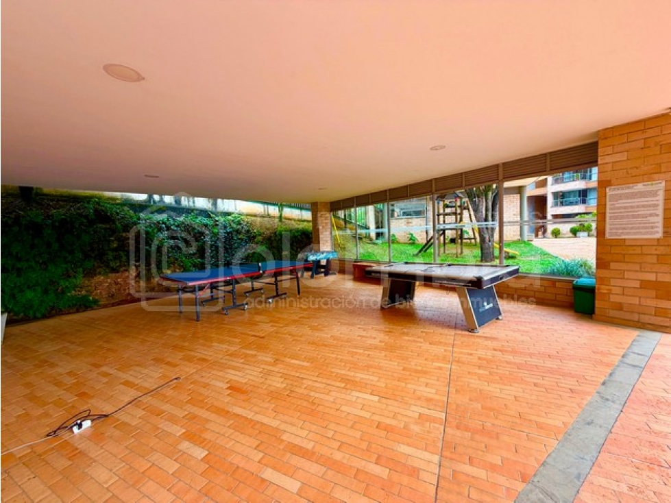 Apartamento en venta en Loma Del Escobero, Envigado · foto 21 de 24