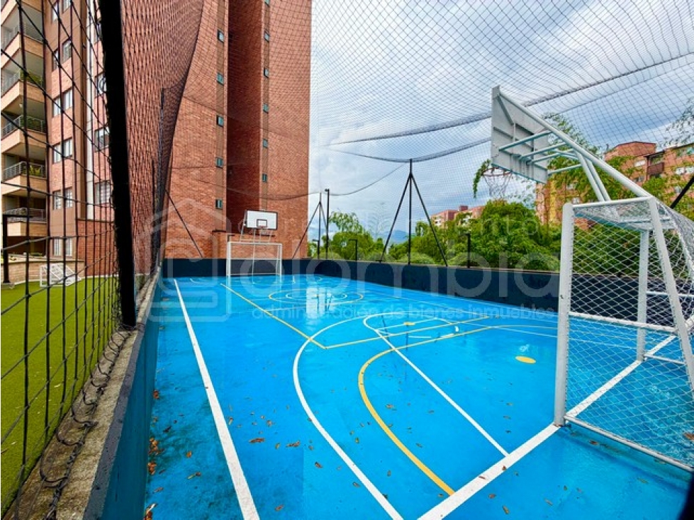 Apartamento en venta en Loma Del Escobero, Envigado · foto 22 de 24