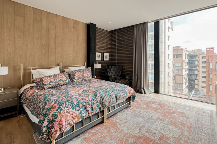 Apartamento de 1 alcoba en venta en Los Rosales, Bogotá, 120 m² · foto 10 de 16