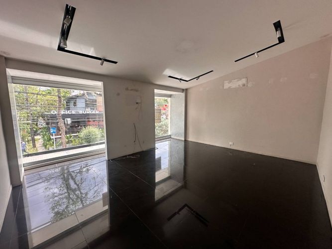 Local en arriendo en Patio Bonito, Medellín, 72 m² · foto 3 de 11