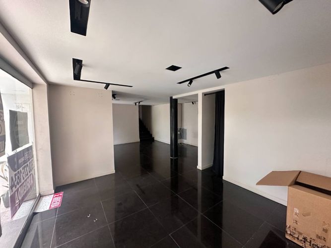 Local en arriendo en Patio Bonito, Medellín, 72 m² · foto 10 de 11