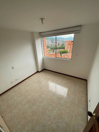 Apartamento en arriendo en Las Vegas, Envigado · foto 6 de 24