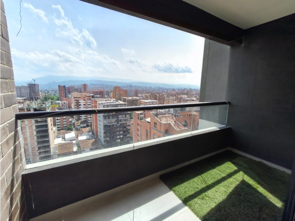 Apartamento en venta en El Portal, Envigado · foto 3 de 24