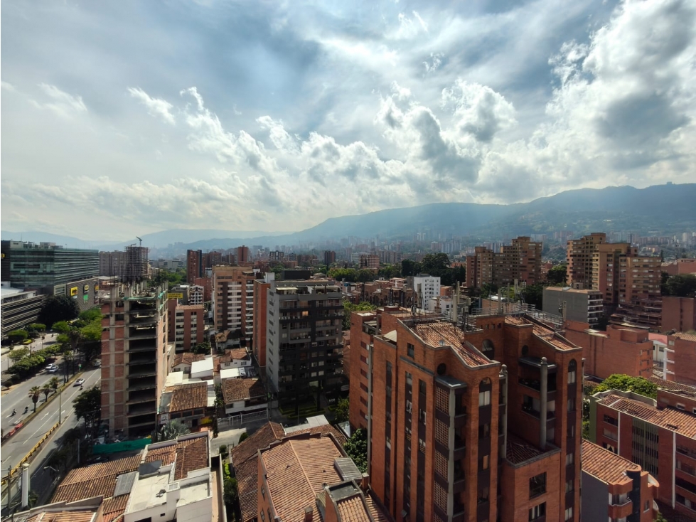 Apartamento en venta en El Portal, Envigado · foto 4 de 24