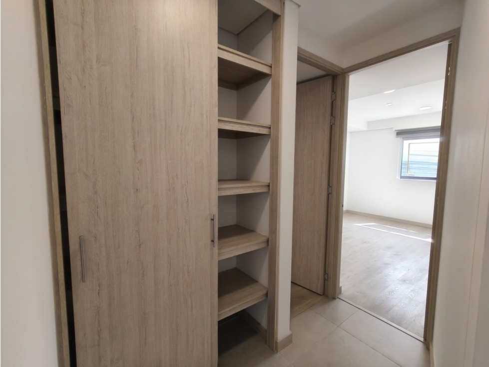 Apartamento en venta en El Portal, Envigado · foto 12 de 24